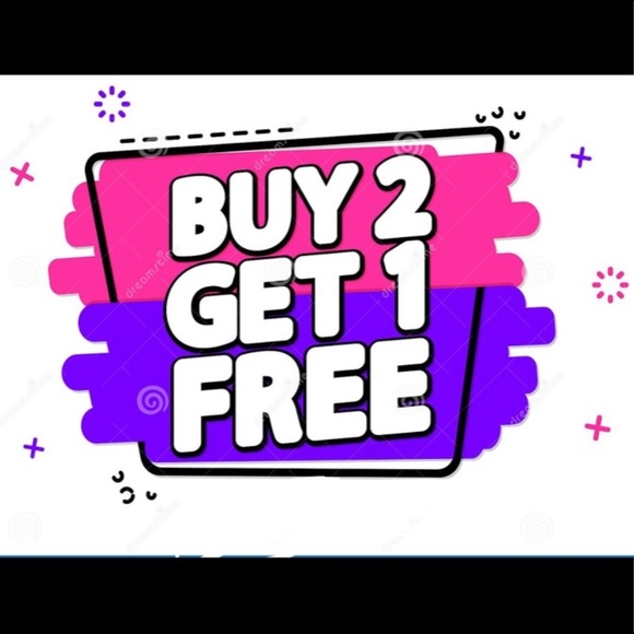 NWOT shoulder-pad top - Picture 4 of 4